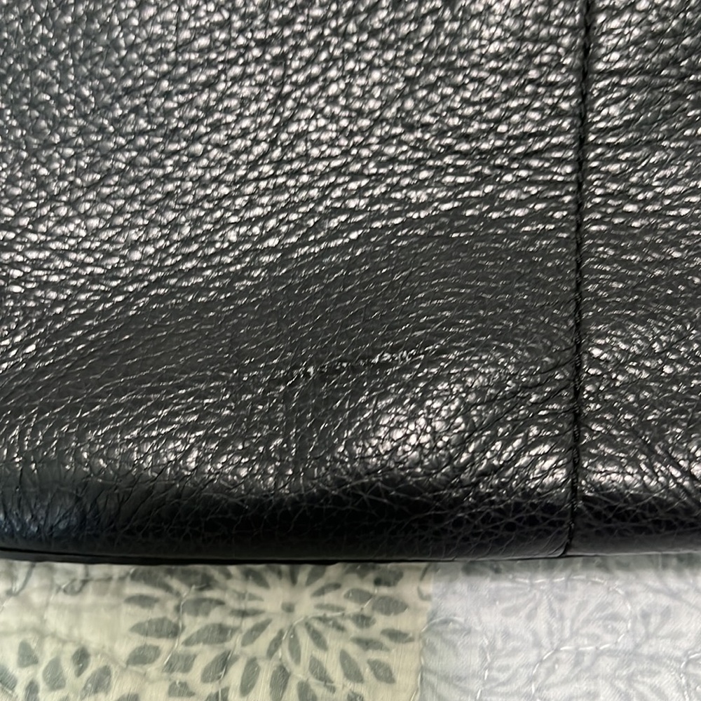 Michael Kors Shoulder Bag - Picture 12 of 12